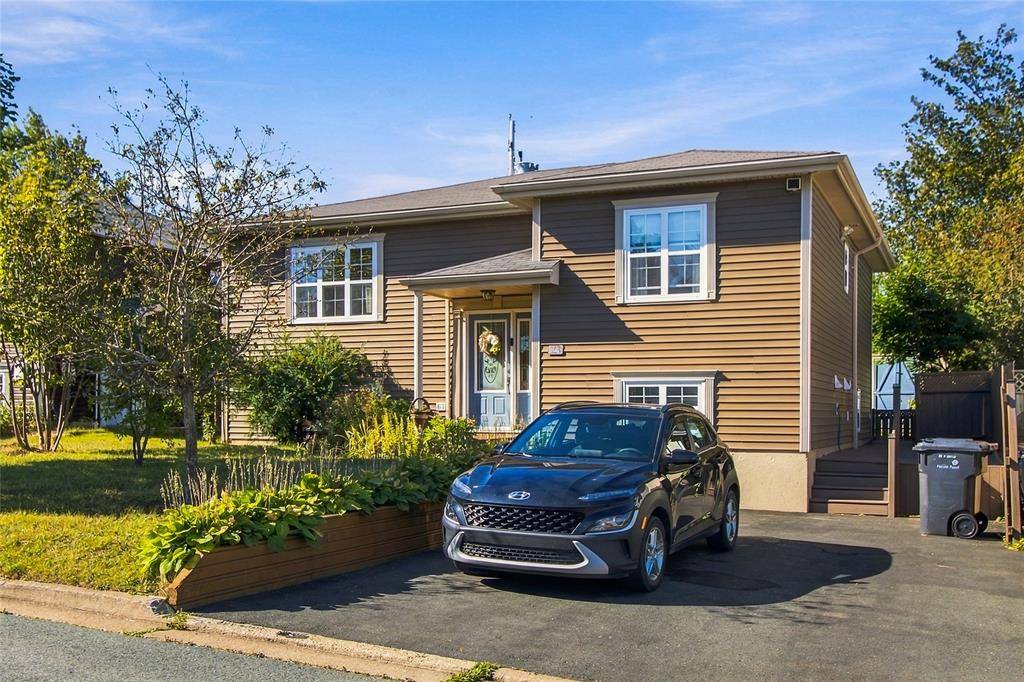 23 Davis Place, Mount Pearl, NL A1N 3W8