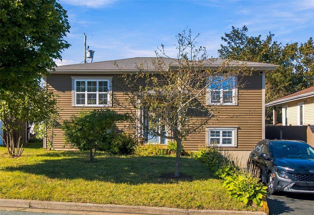 23 Davis Place, Mount Pearl, NL A1N 3W8