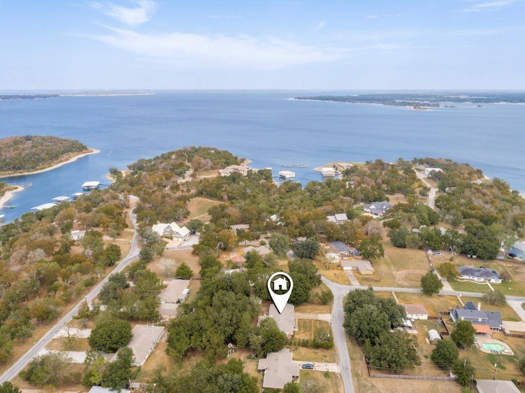 87 Micajah Davis Lane, Denison, TX 75020