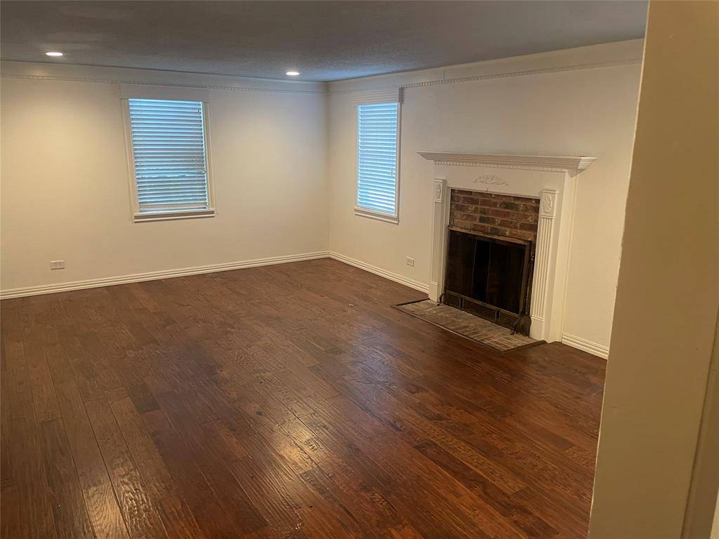 1403 S Donnybrook Avenue, Tyler, TX 75701