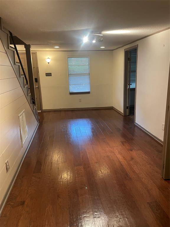 1403 S Donnybrook Avenue, Tyler, TX 75701