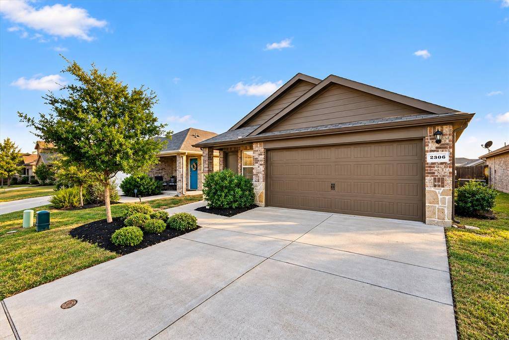 2306 Moonglade Lane, Crandall, TX 75114