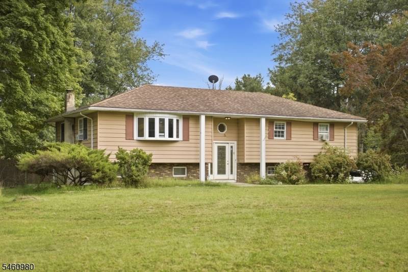8 Upper Hill Rd, Fredon Twp., NJ 07860