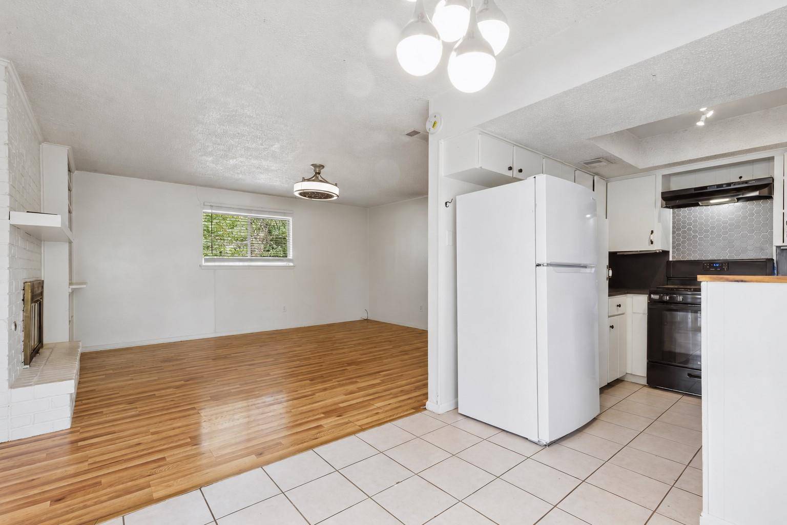 4703 Sagebrush CIR #A, Austin, TX 78745