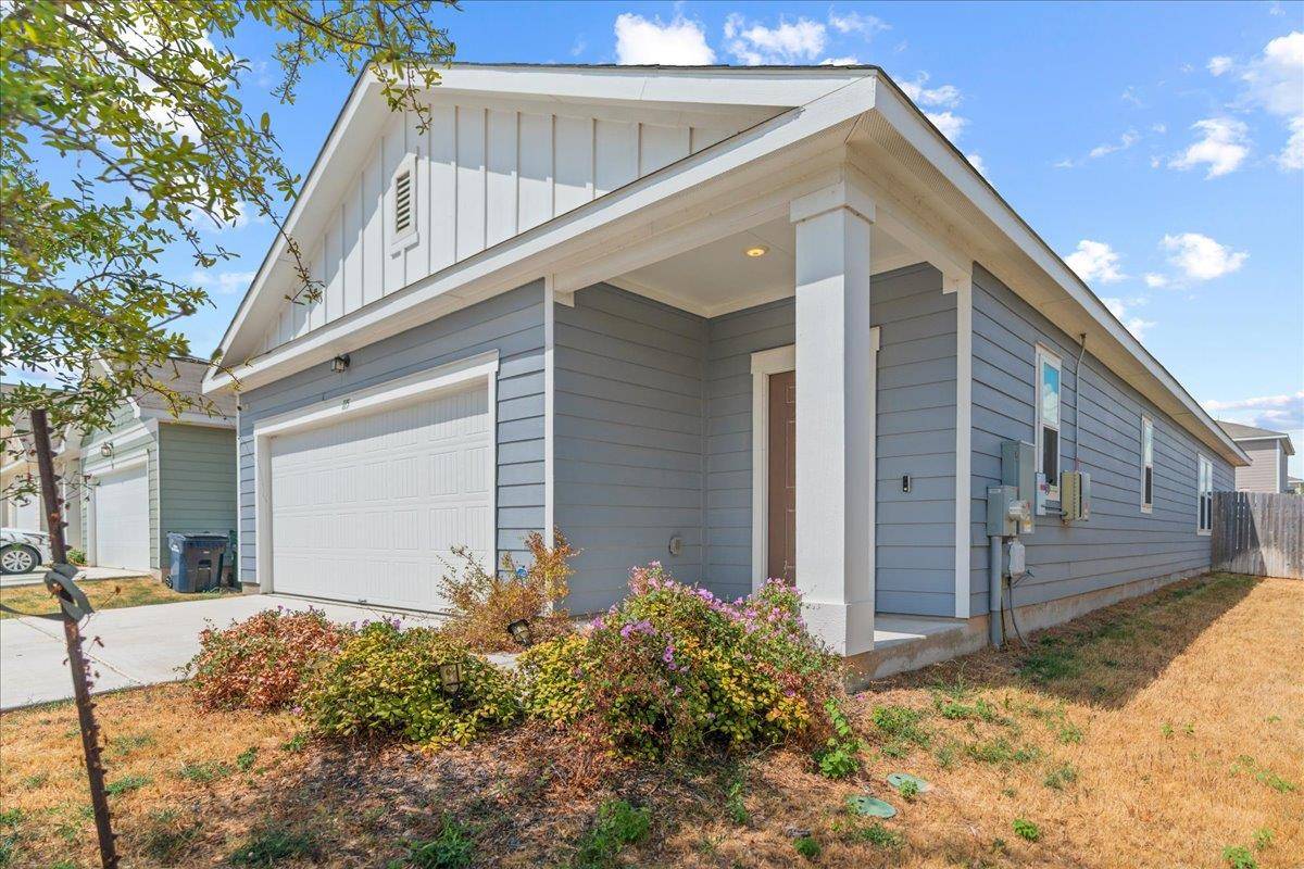 115 Bluegill DR, Hutto, TX 78634