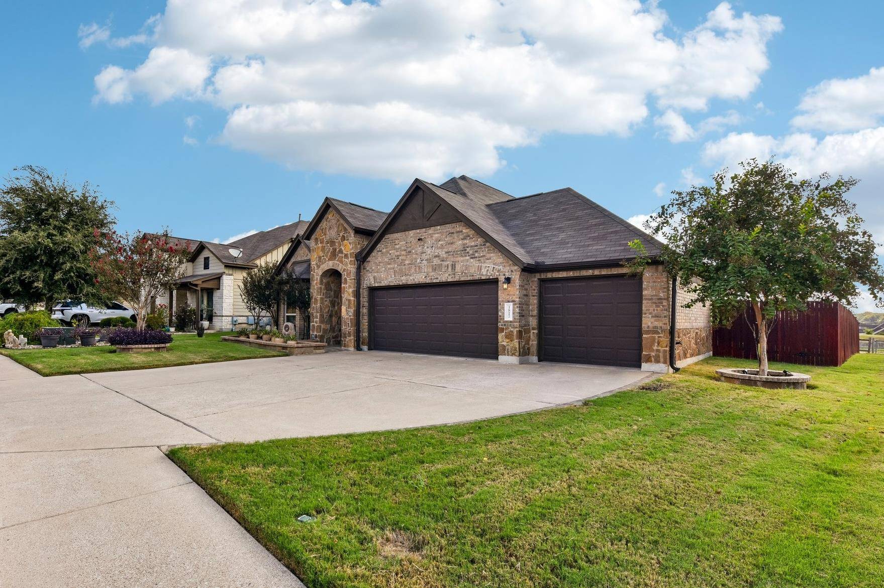 1817 Morts PL, Manchaca, TX 78652