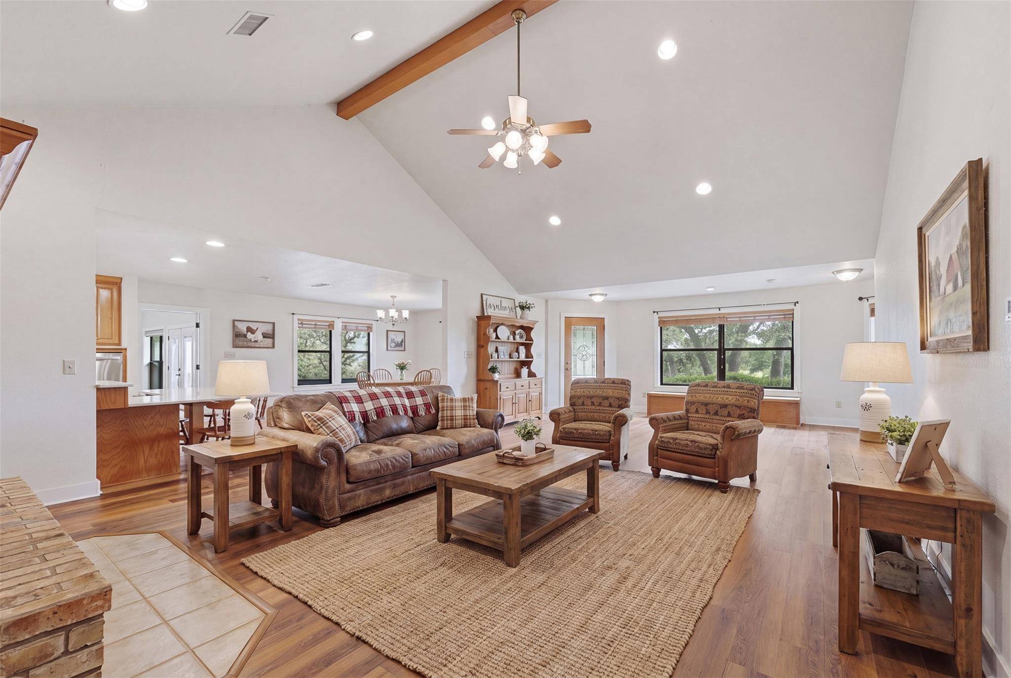 6589 State Highway 304, Harwood, TX 78632