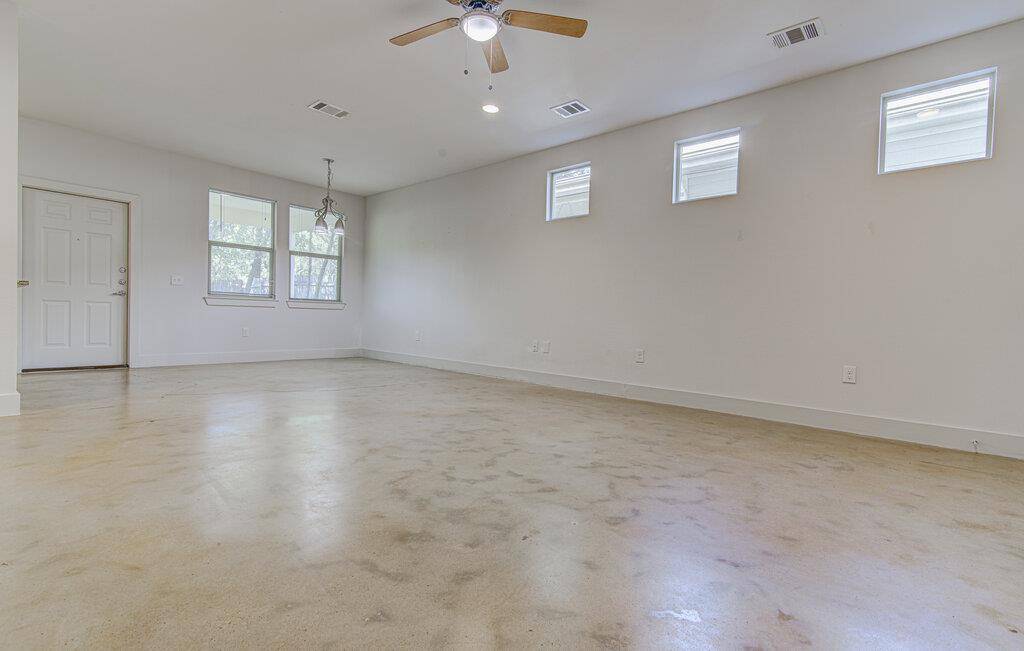 3301 Thomas Kincheon ST #A, Austin, TX 78745