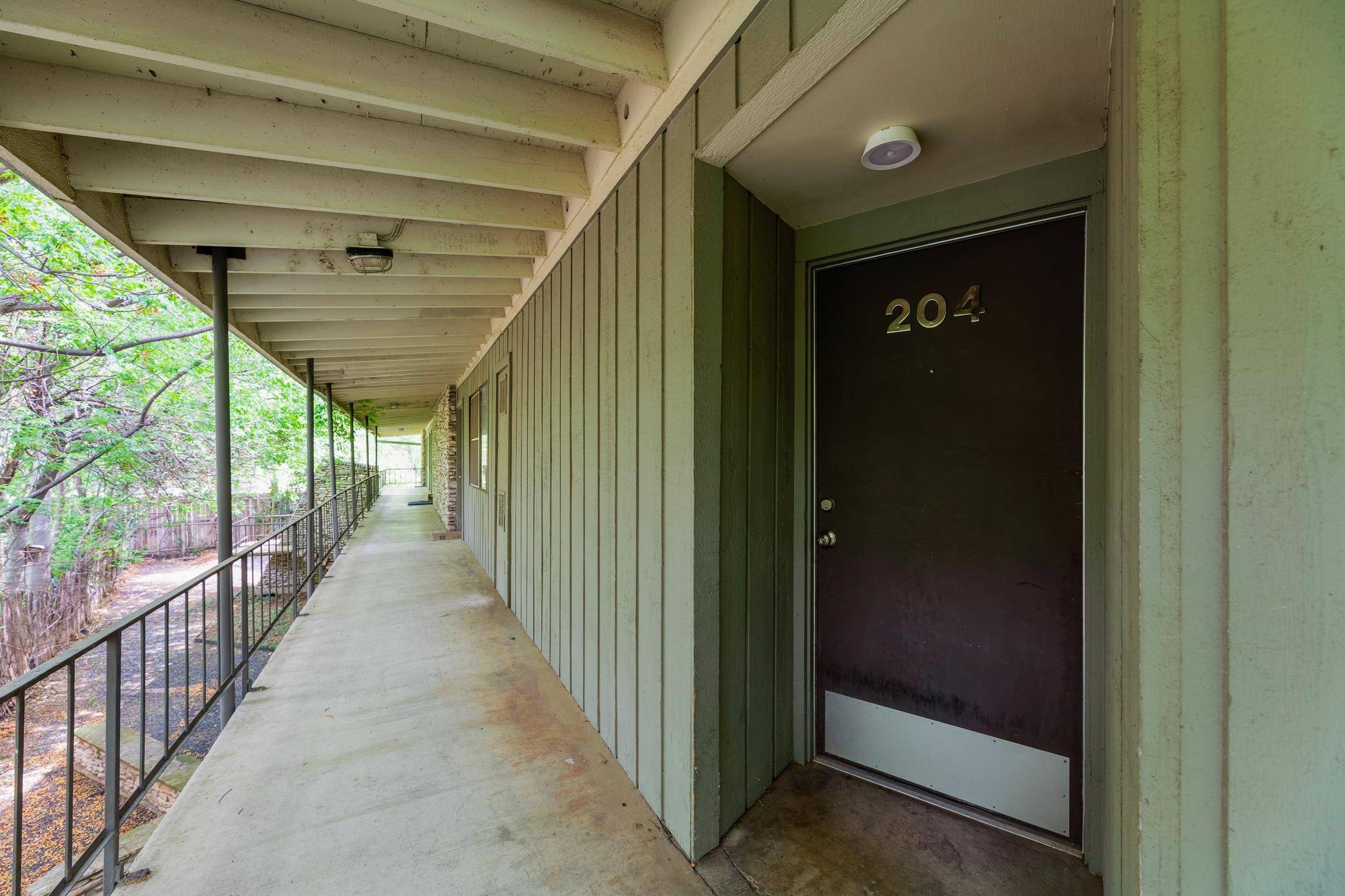 2308 Enfield RD #204, Austin, TX 78703