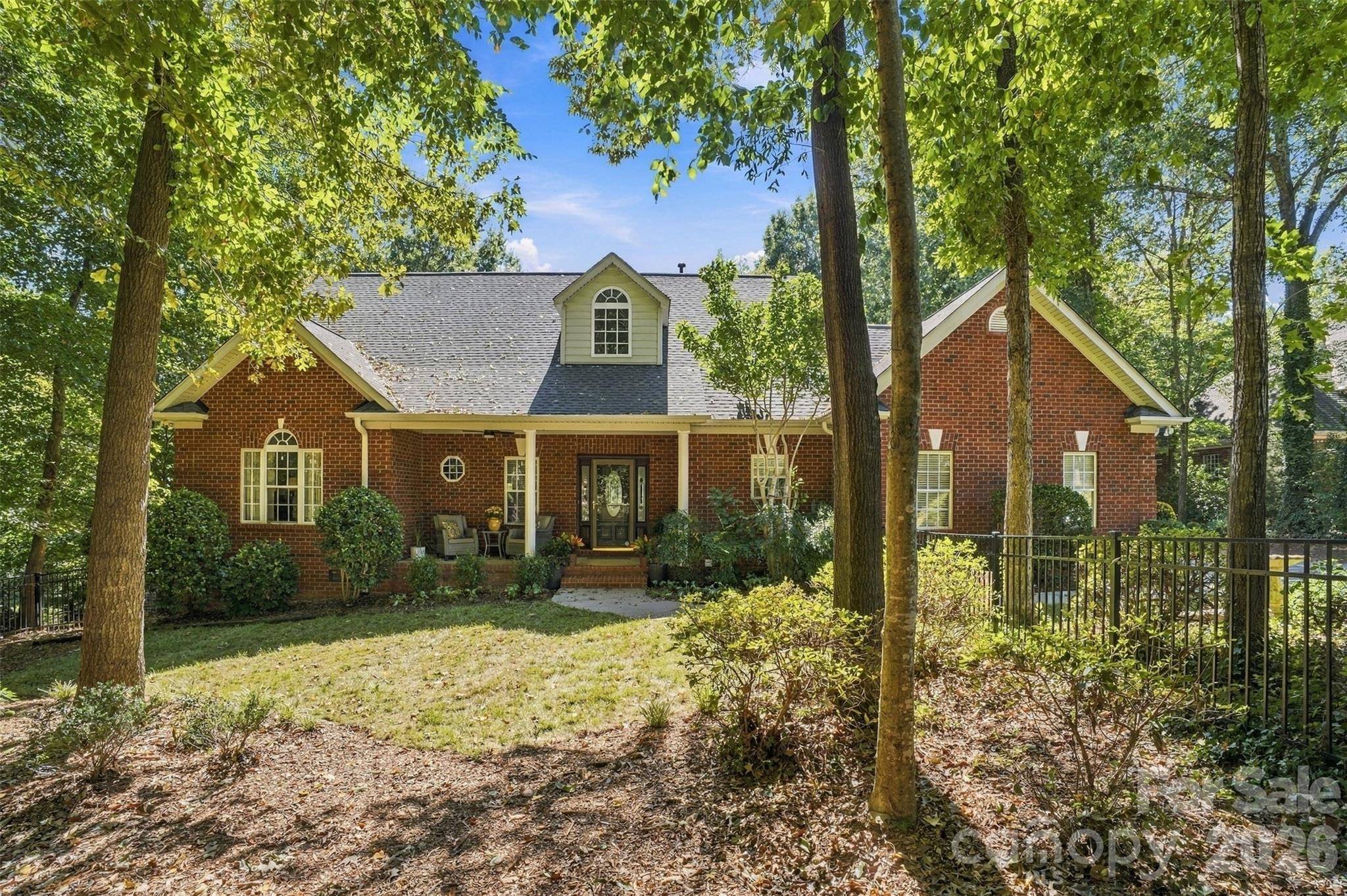 232 Pebble Stone LN, Matthews, NC 28104