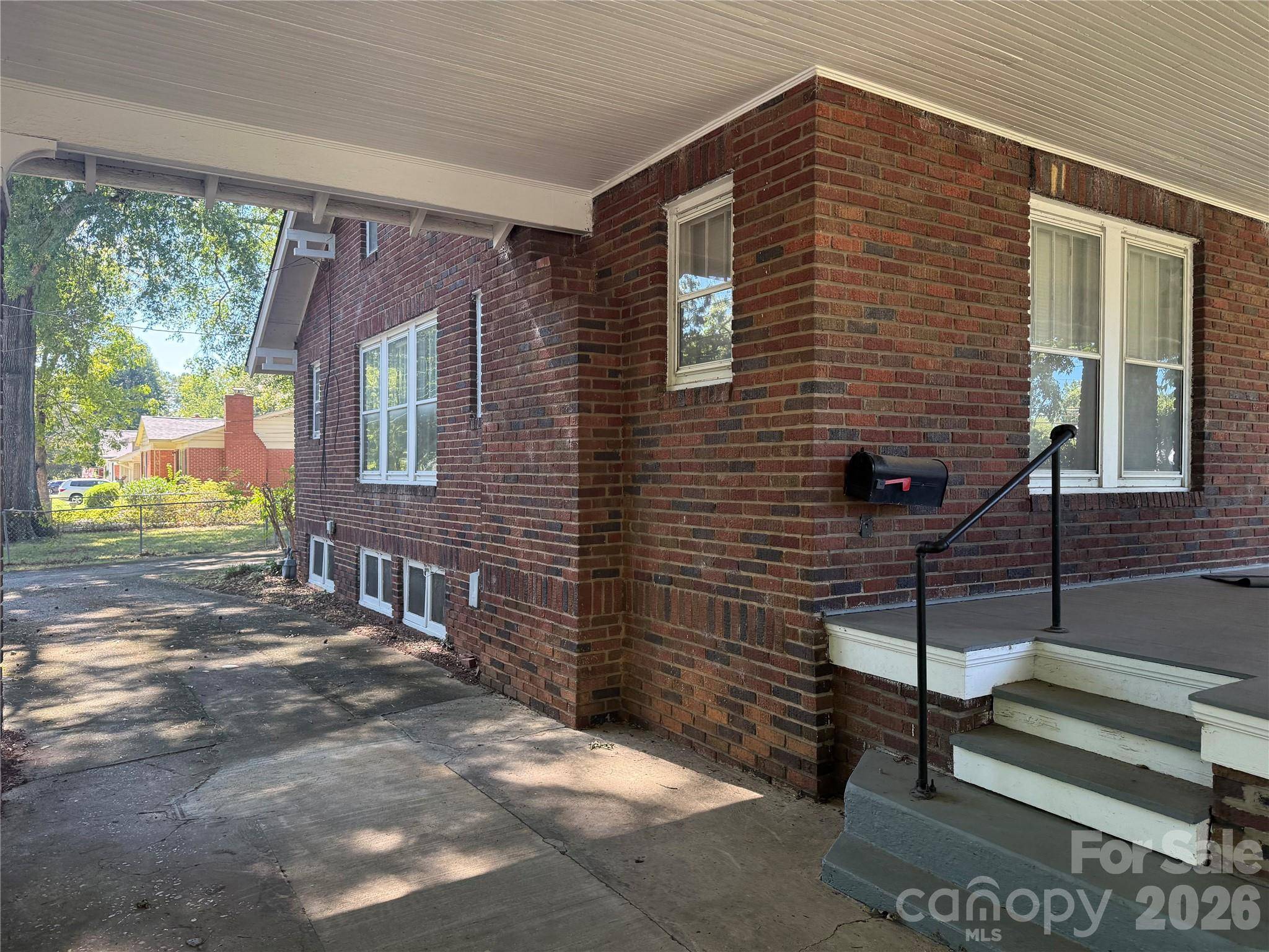 718 E E Franklin ST, Monroe, NC 28112