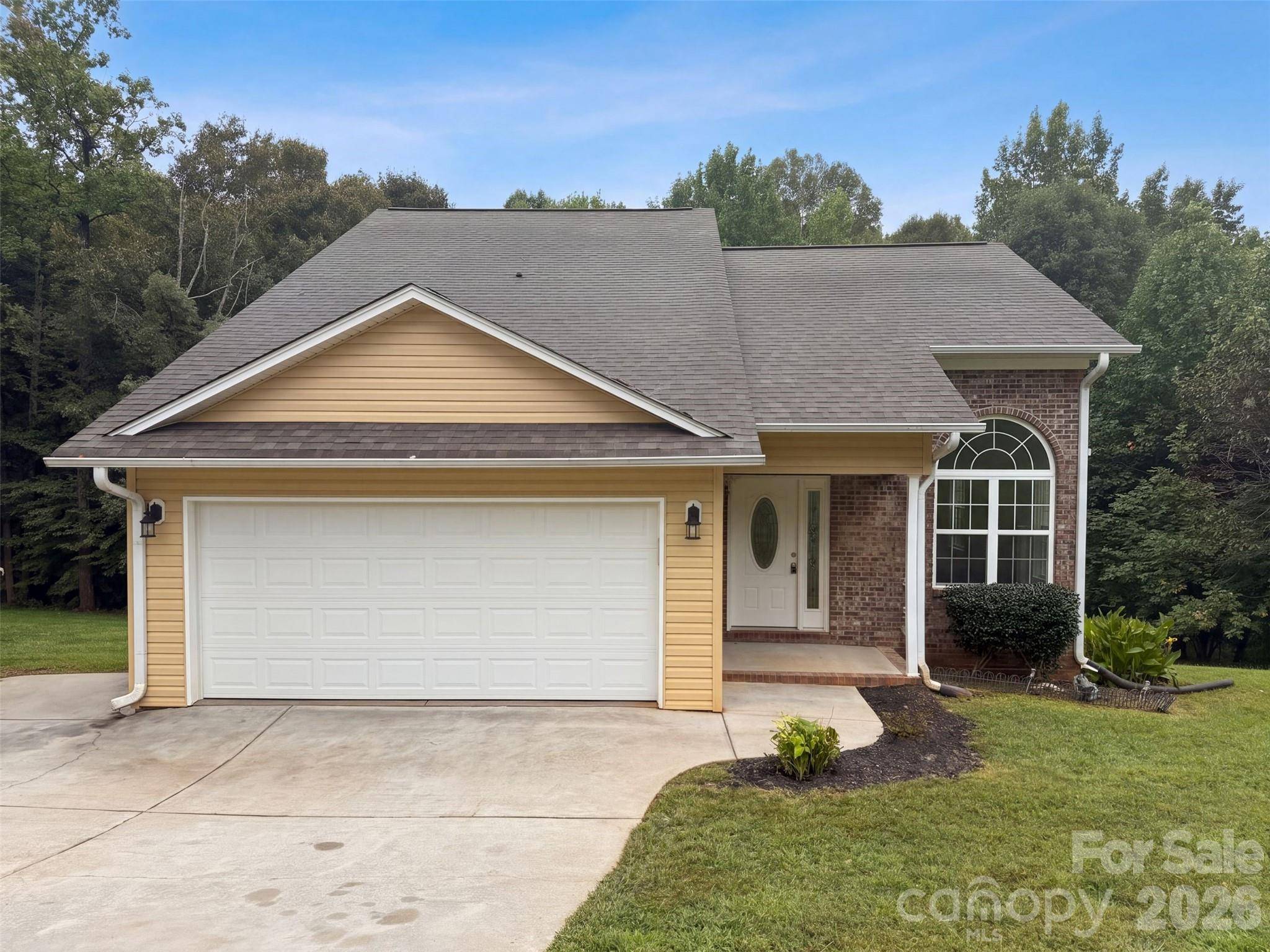 117 Sundance CIR, Statesville, NC 28625
