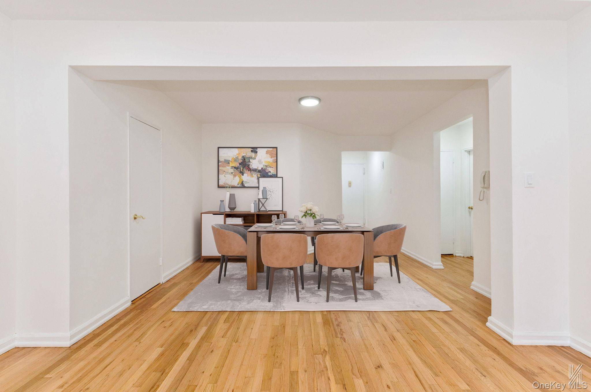 79-10 34th AVE #4U, Jackson Heights, NY 11372