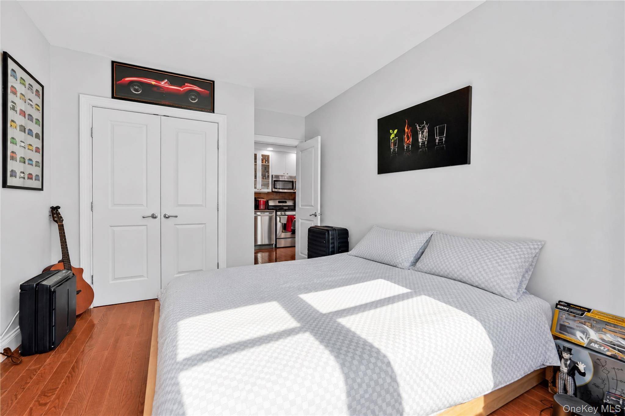 2821 36th ST #4R, Astoria, NY 11103
