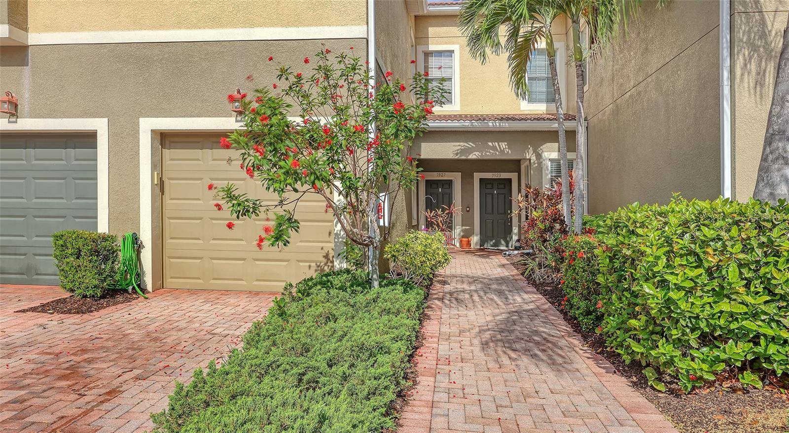 7927 MOONSTONE DR #26-102, Sarasota, FL 34233