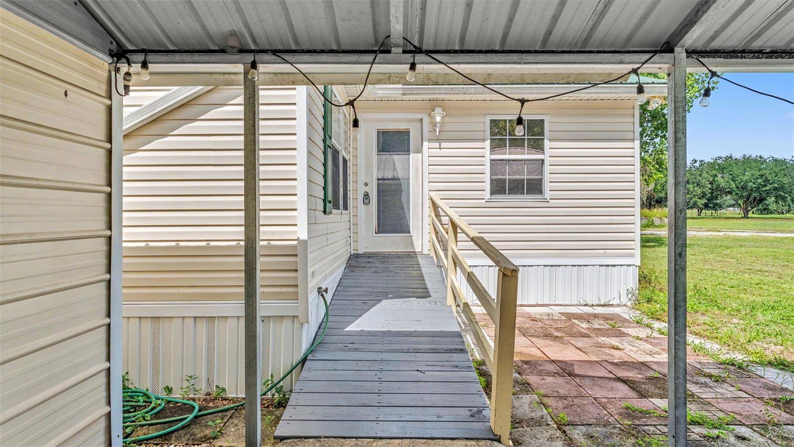 6250 GREEN POND RD, Polk City, FL 33868