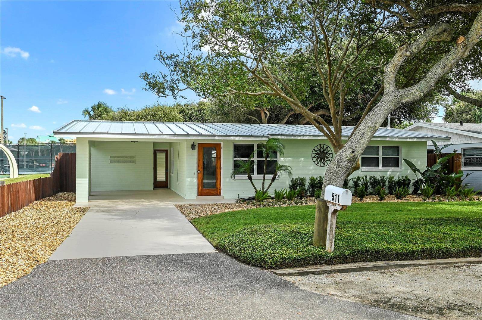511 EVERGREEN ST, New Smyrna Beach, FL 32169