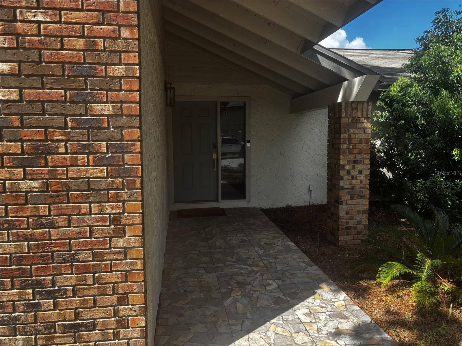 2824 CHARMONT DR, Apopka, FL 32703