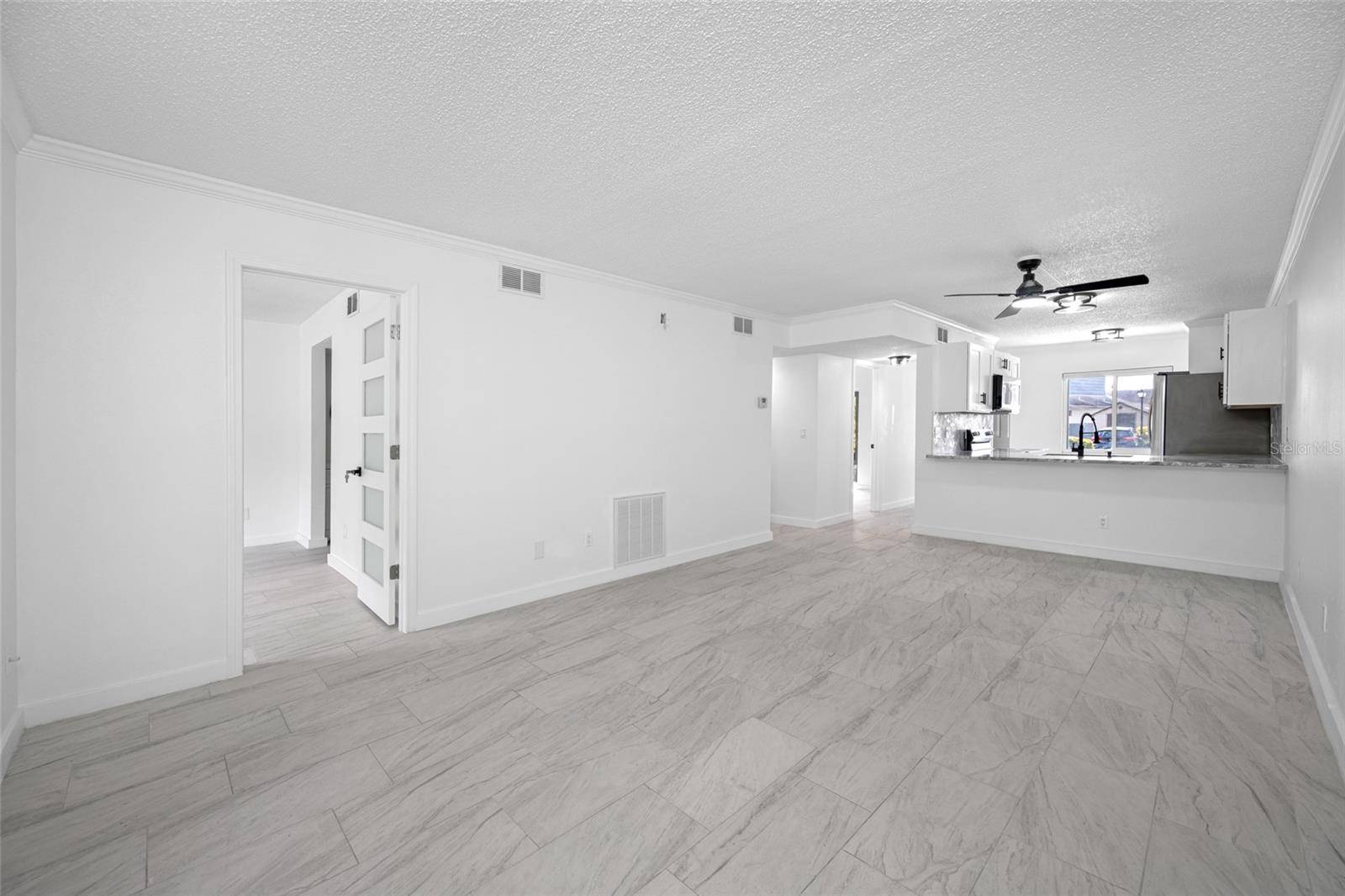 11201 122ND AVE #201, Largo, FL 33778