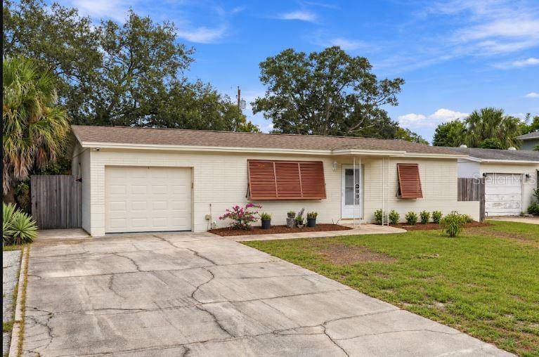 10473 CIRIMOYA LN, Seminole, FL 33772