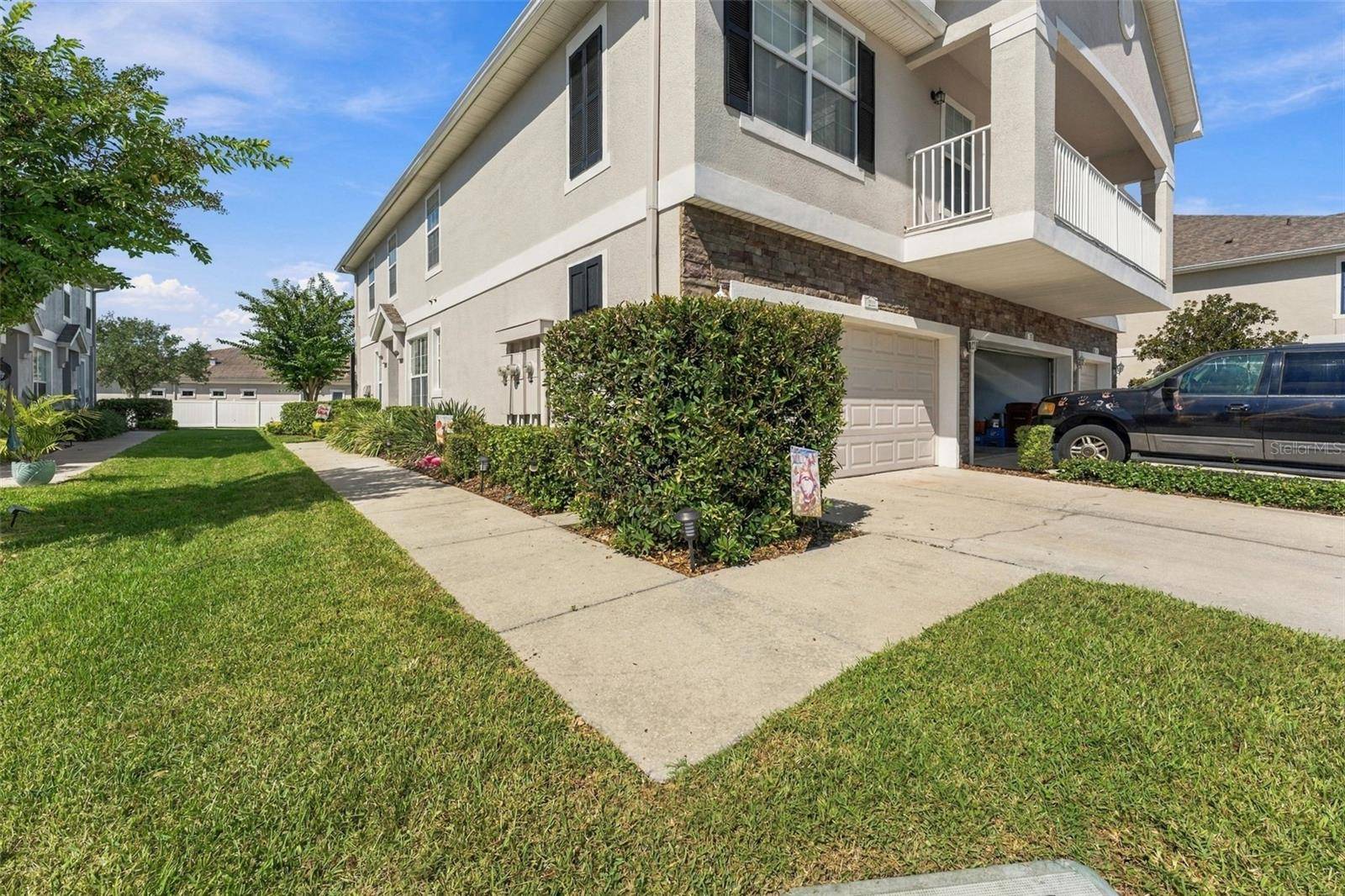 2333 TANBARK RIDGE PL, Plant City, FL 33563