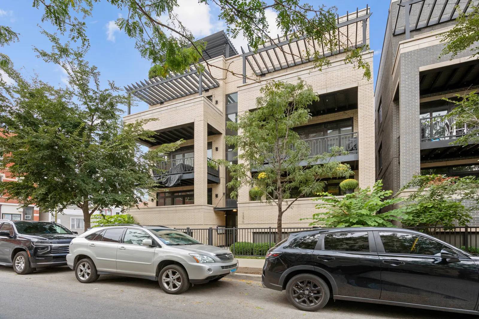 1370 W WALTON ST #1E, Chicago, IL 60642