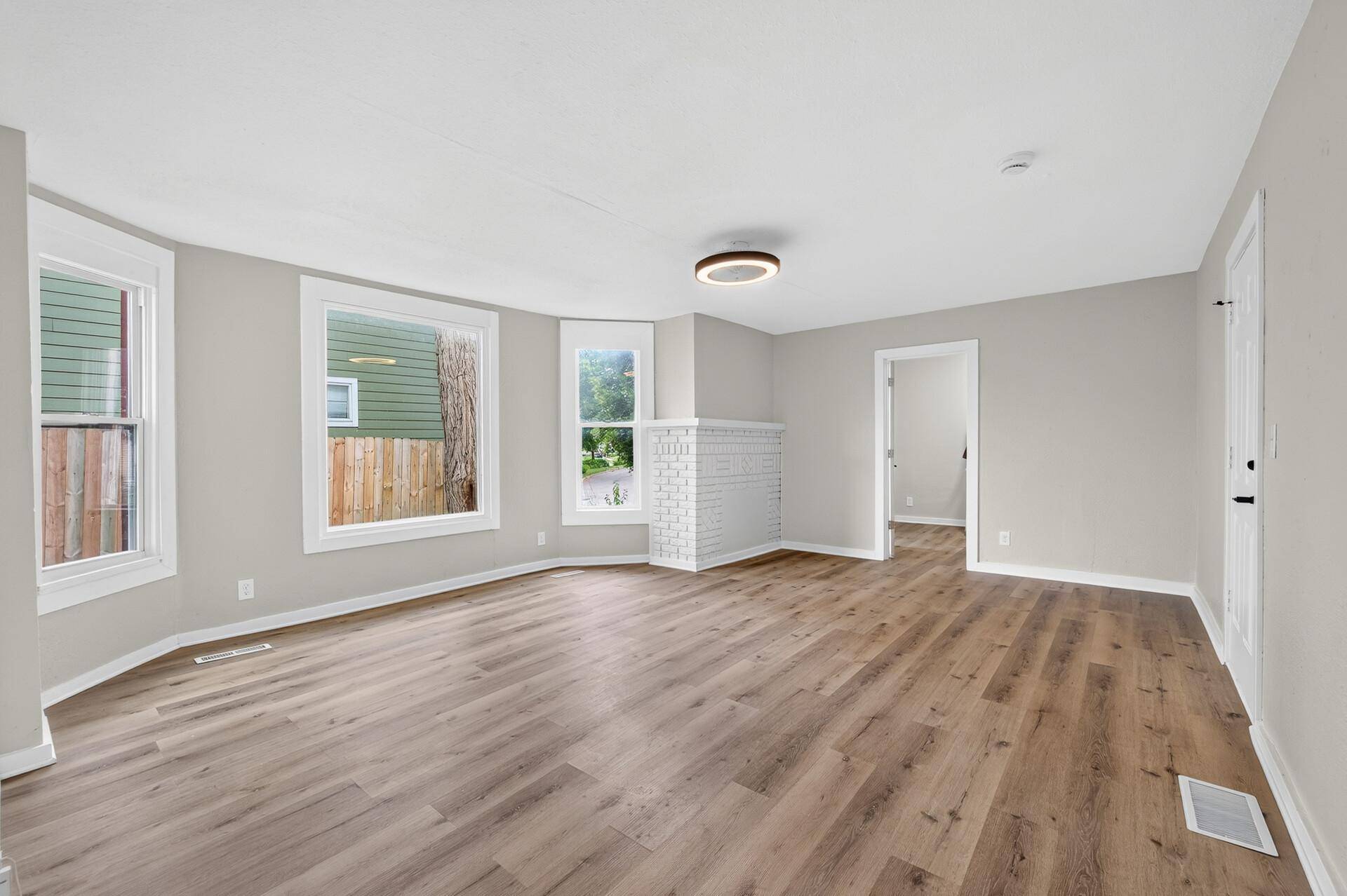 2218 Irving AVE N, Minneapolis, MN 55411