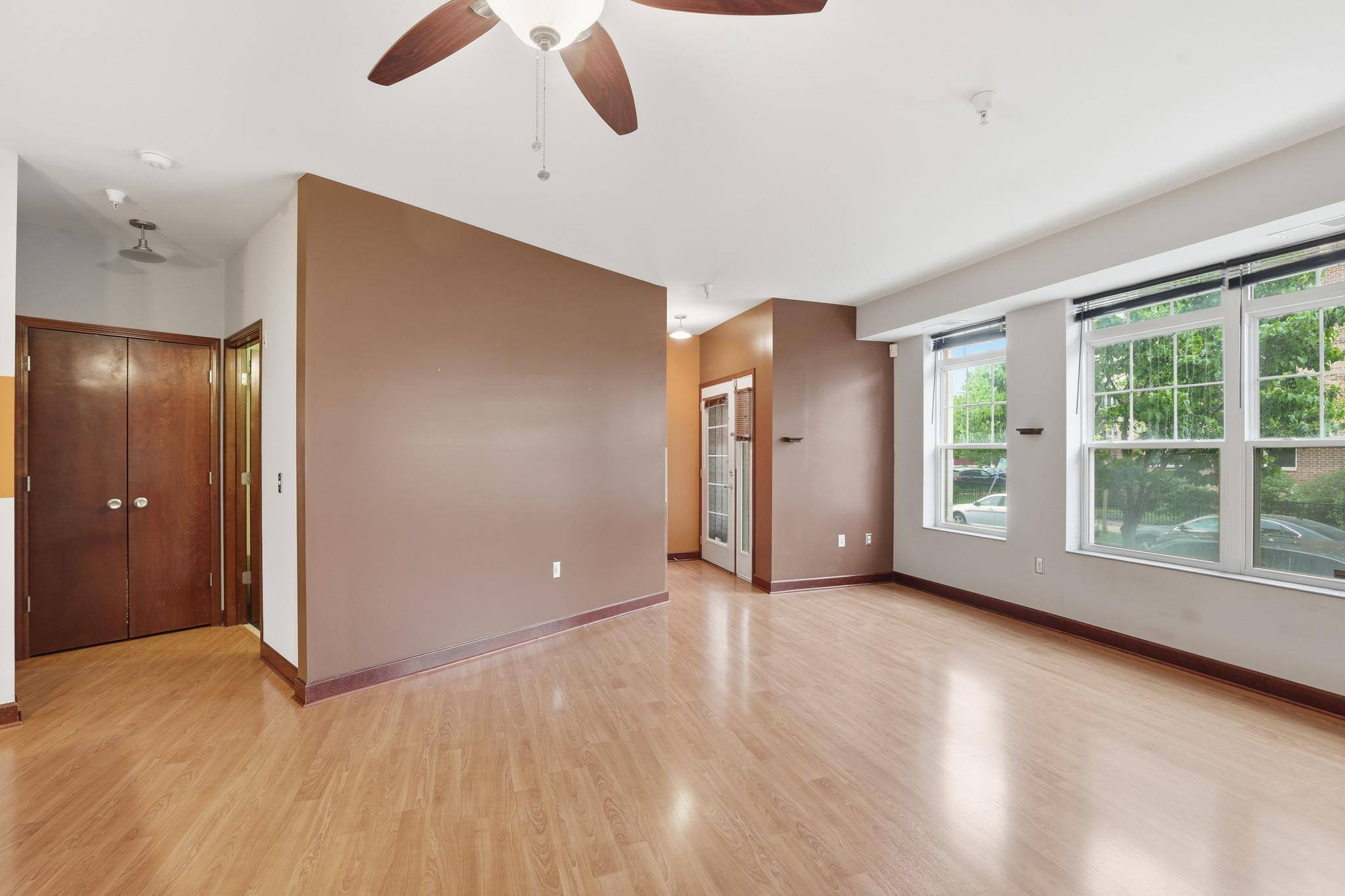 312 E 18th ST, Minneapolis, MN 55404