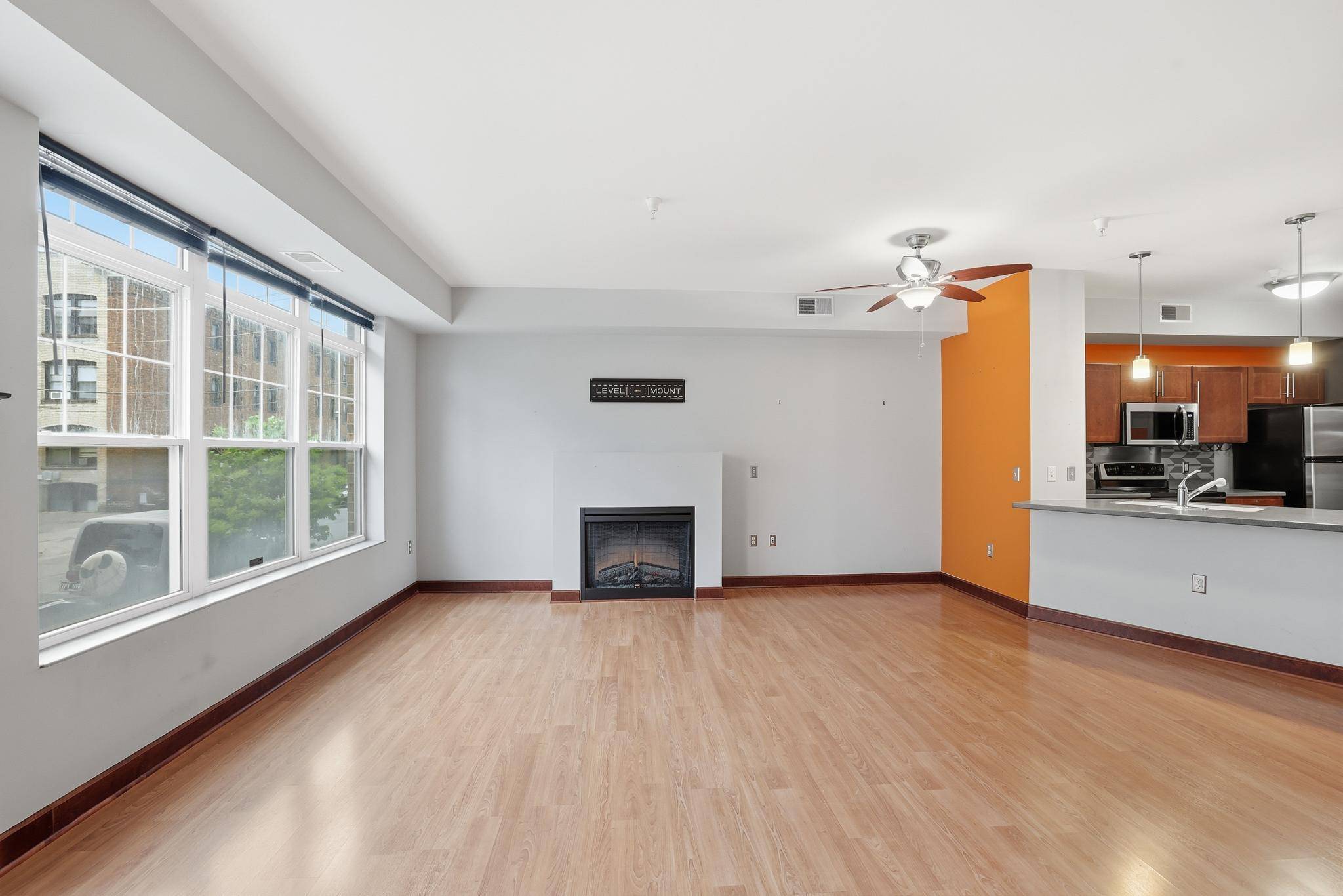 312 E 18th ST, Minneapolis, MN 55404