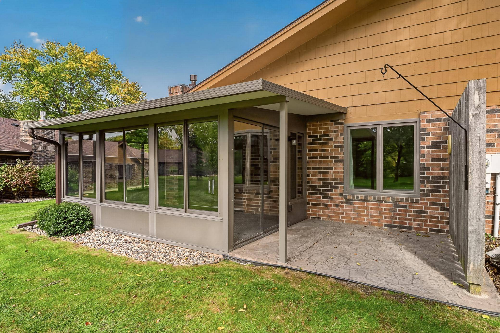 2241 Baihly LN SW, Rochester, MN 55902