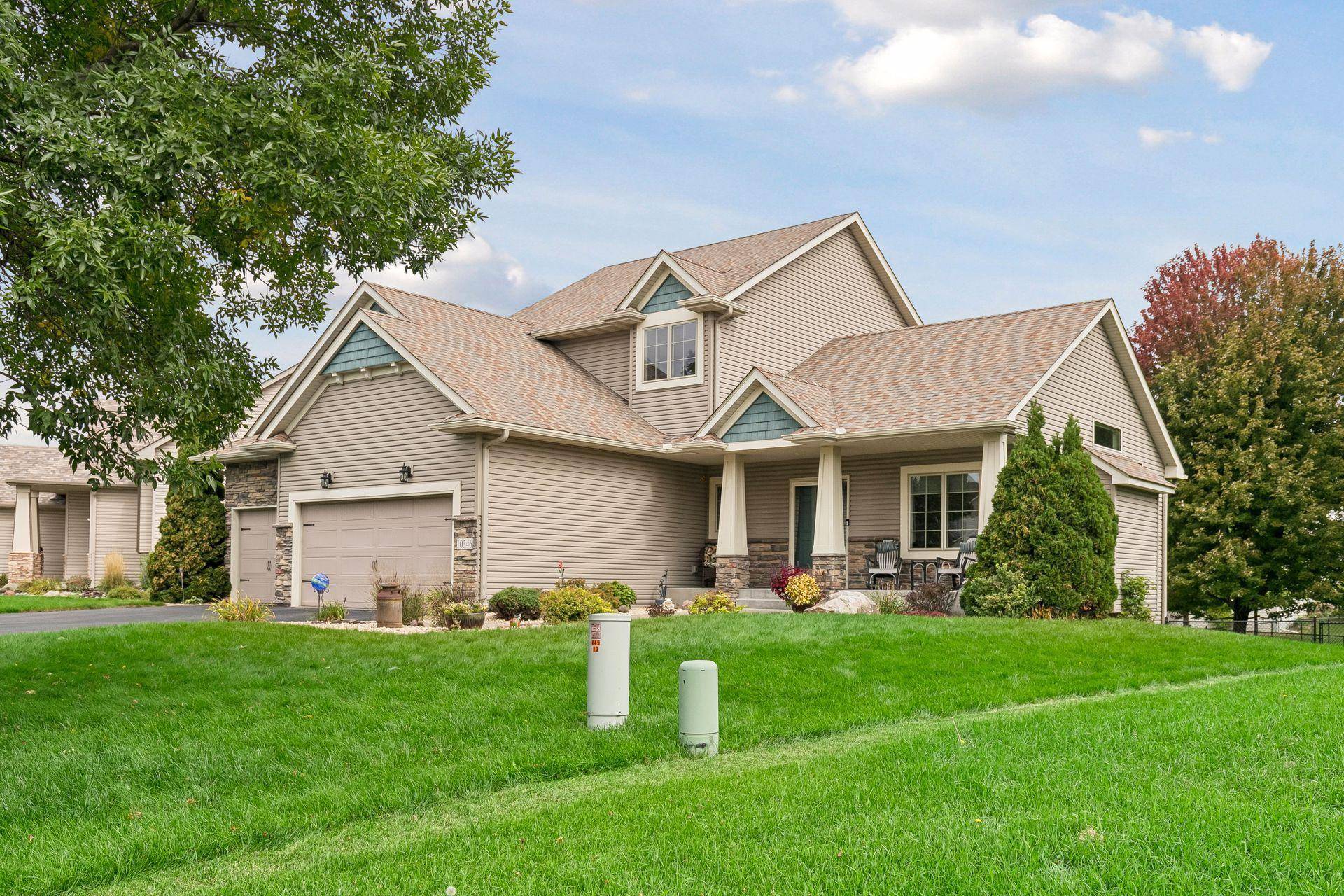10346 Fallgold Pkwy N, Brooklyn Park, MN 55443