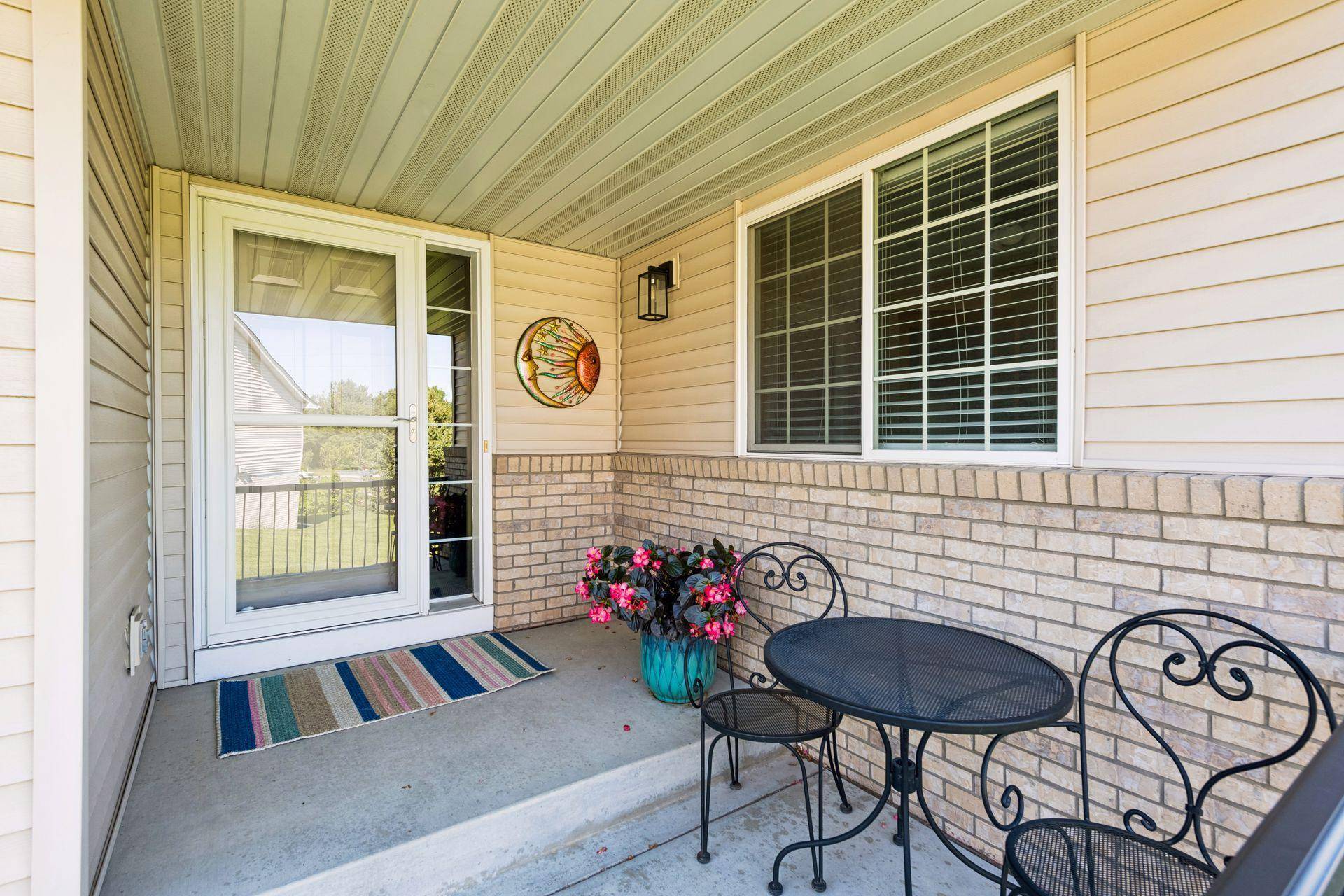 1851 Lakeridge WAY, Waconia, MN 55387