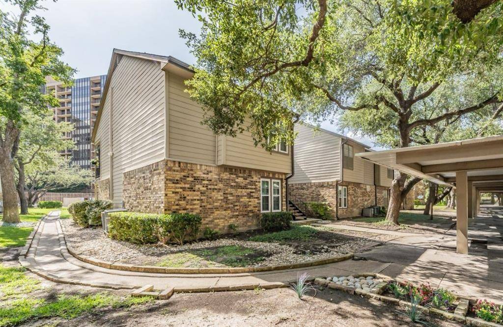 3550 Country Square Drive #109, Carrollton, TX 75006