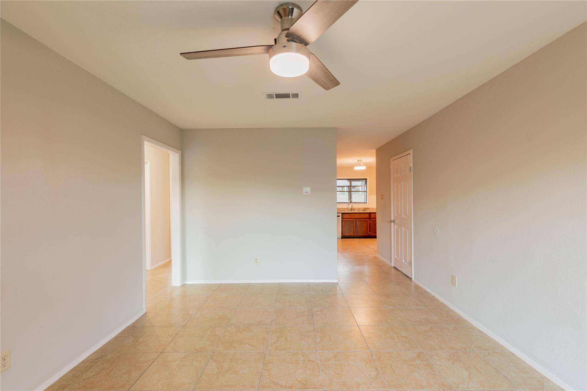 2003 Castle Gate CIR, San Marcos, TX 78666