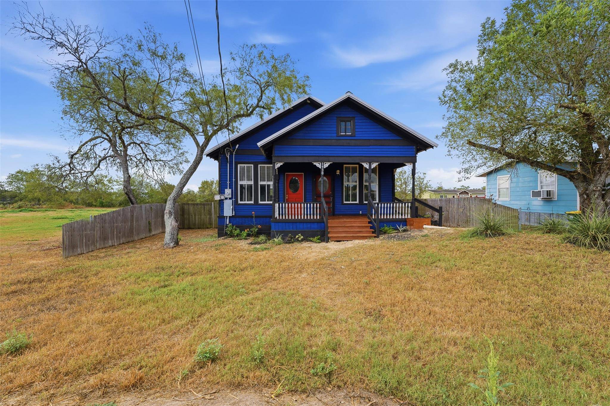 1930 Dreyer Lane, Gonzales, TX 78629