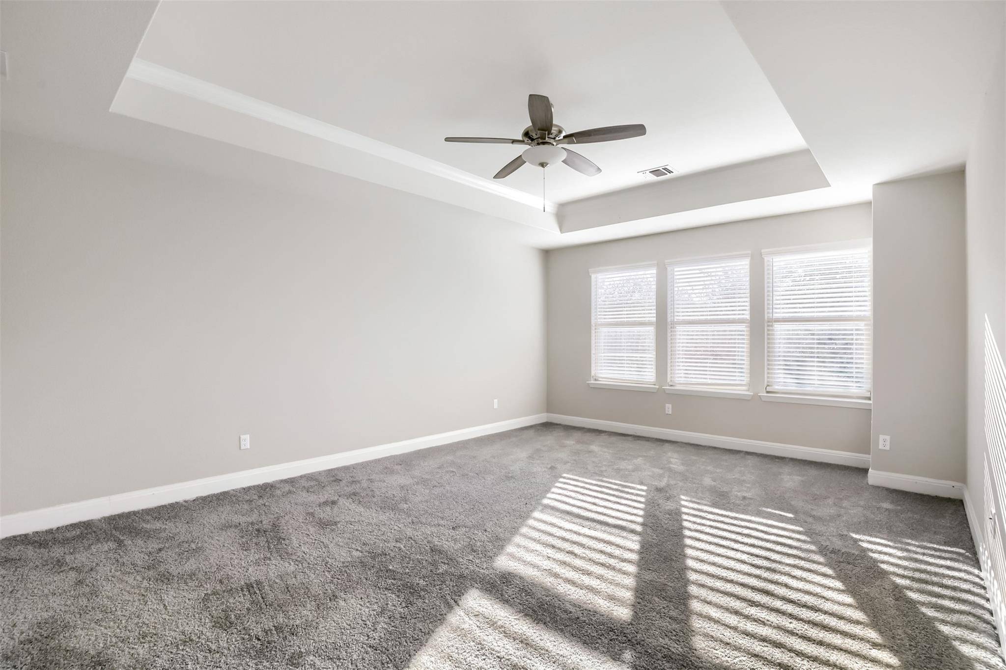 1051 Kenney Fort XING #49, Round Rock, TX 78665