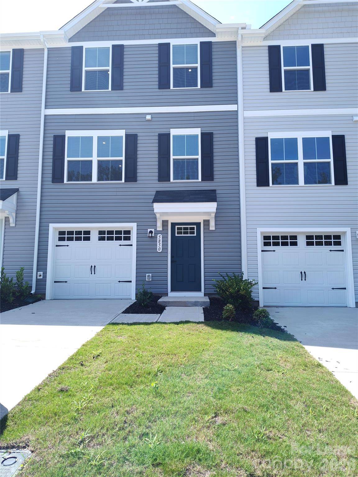 5850 Granbury DR, Kannapolis, NC 28081