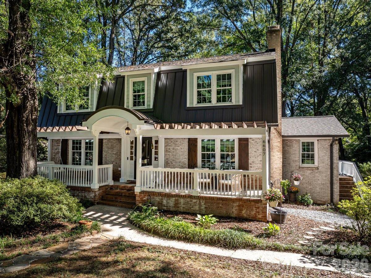 6607 Long Meadow RD, Charlotte, NC 28210