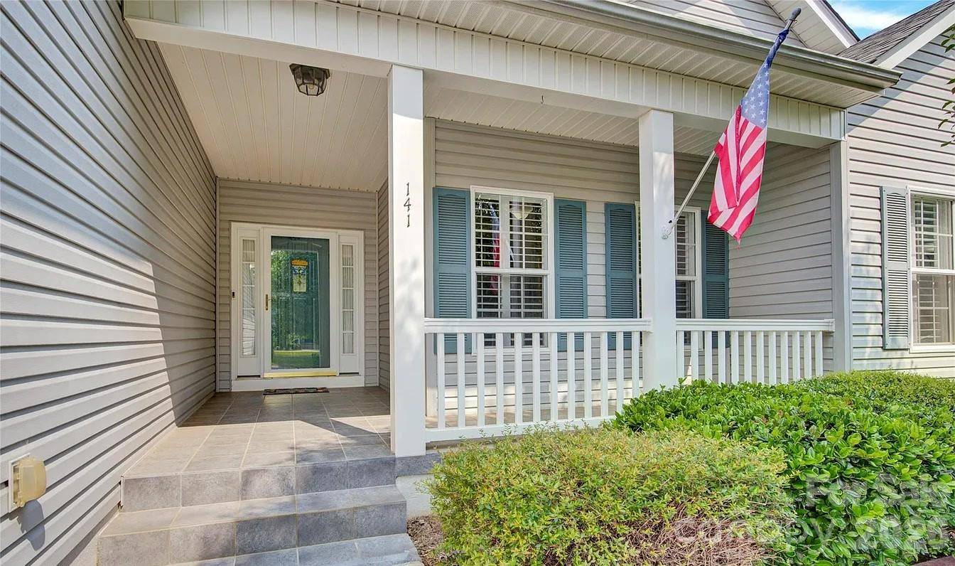 141 Princess LOOP, Troutman, NC 28166