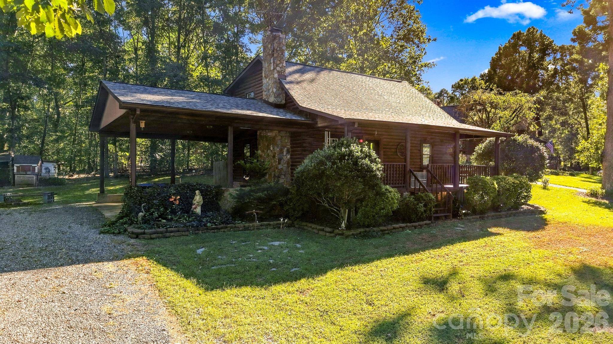 306 Chickasaw TRL, Maiden, NC 28650