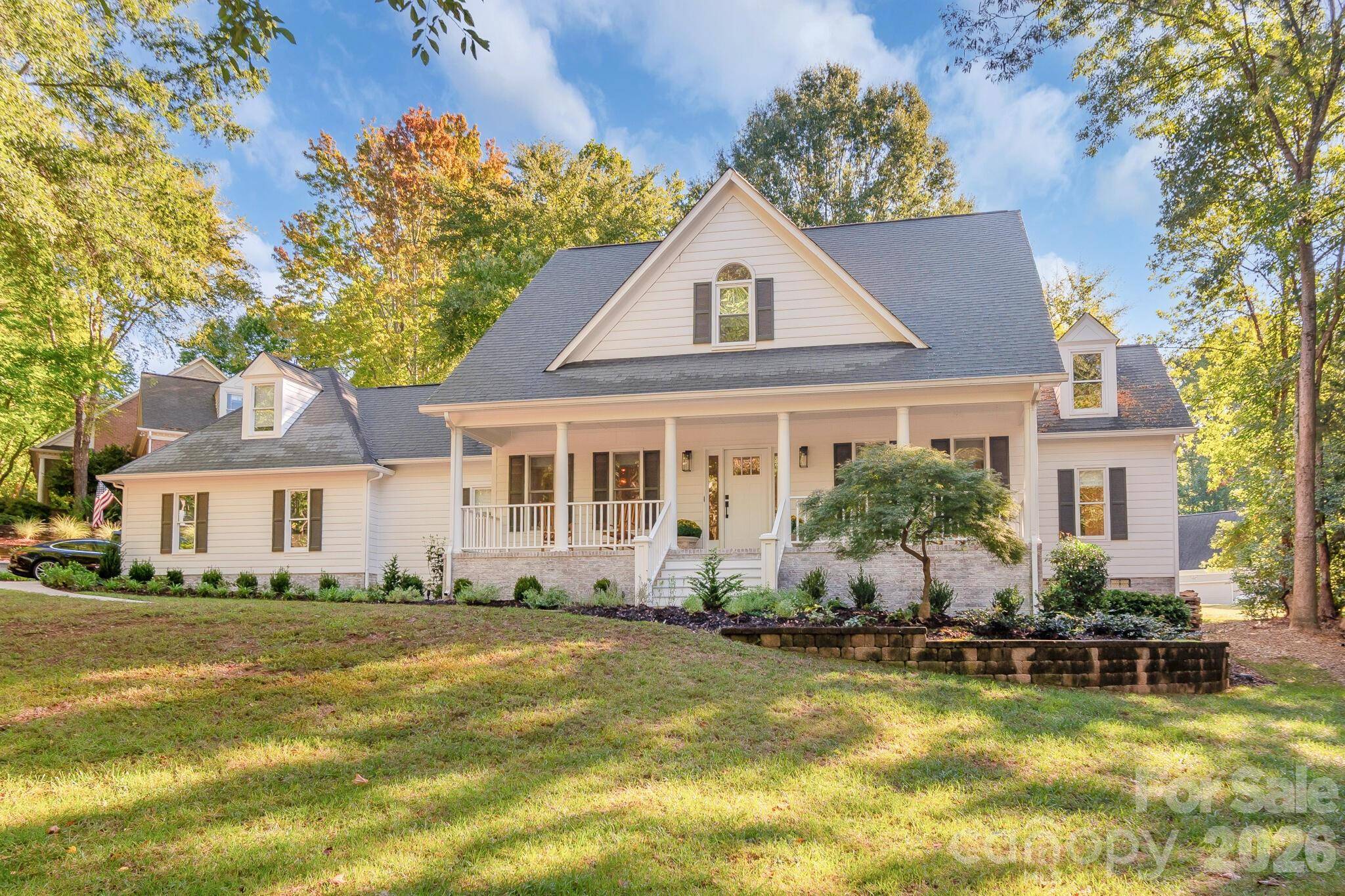 211 Pat Stough LN, Davidson, NC 28036