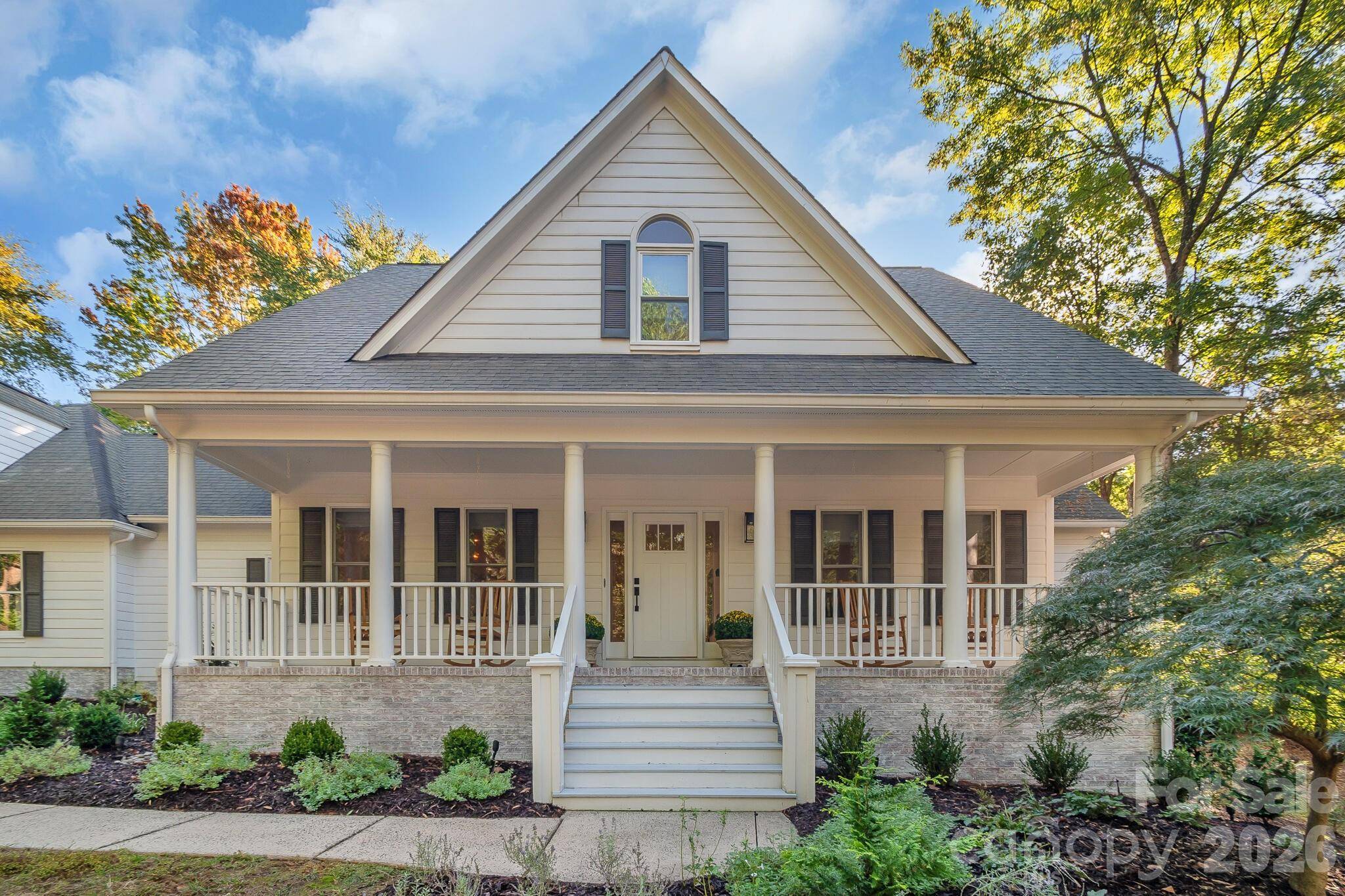 211 Pat Stough LN, Davidson, NC 28036