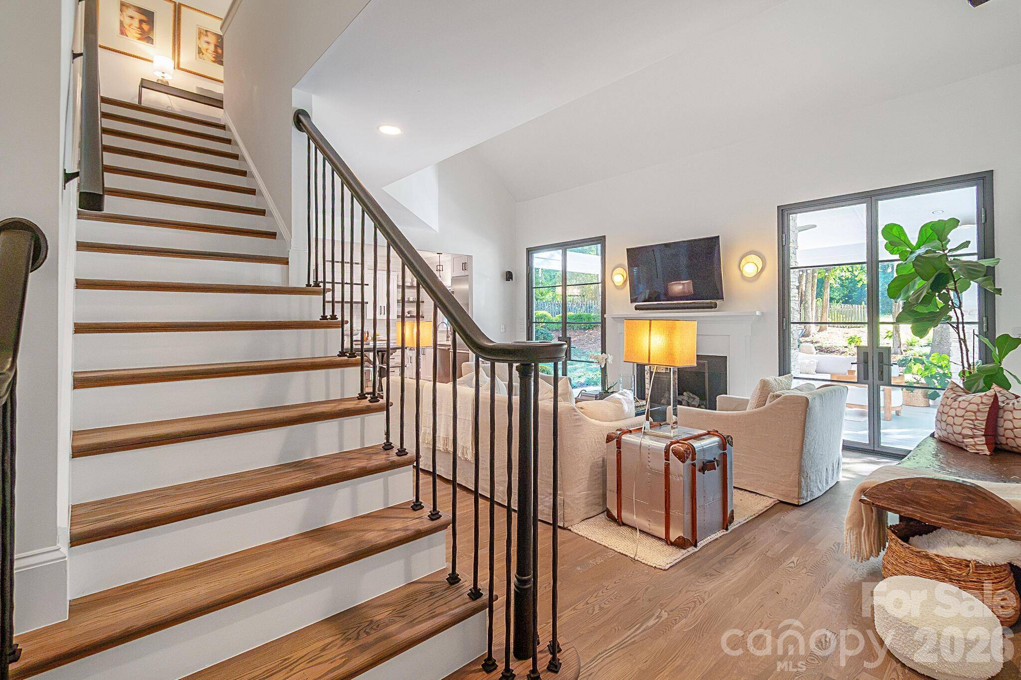 211 Pat Stough LN, Davidson, NC 28036