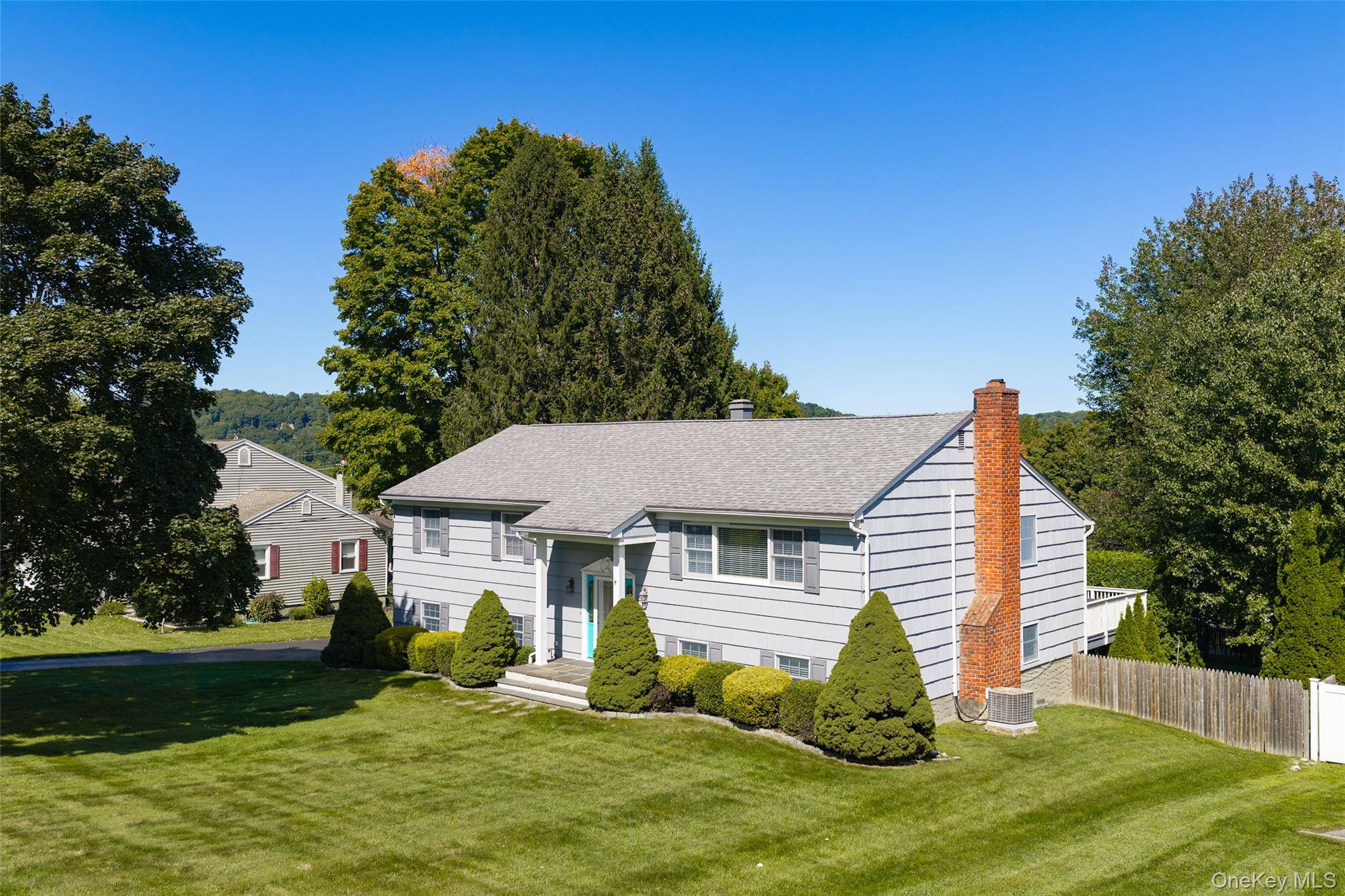 518 Manchester RD, Yorktown Heights, NY 10598