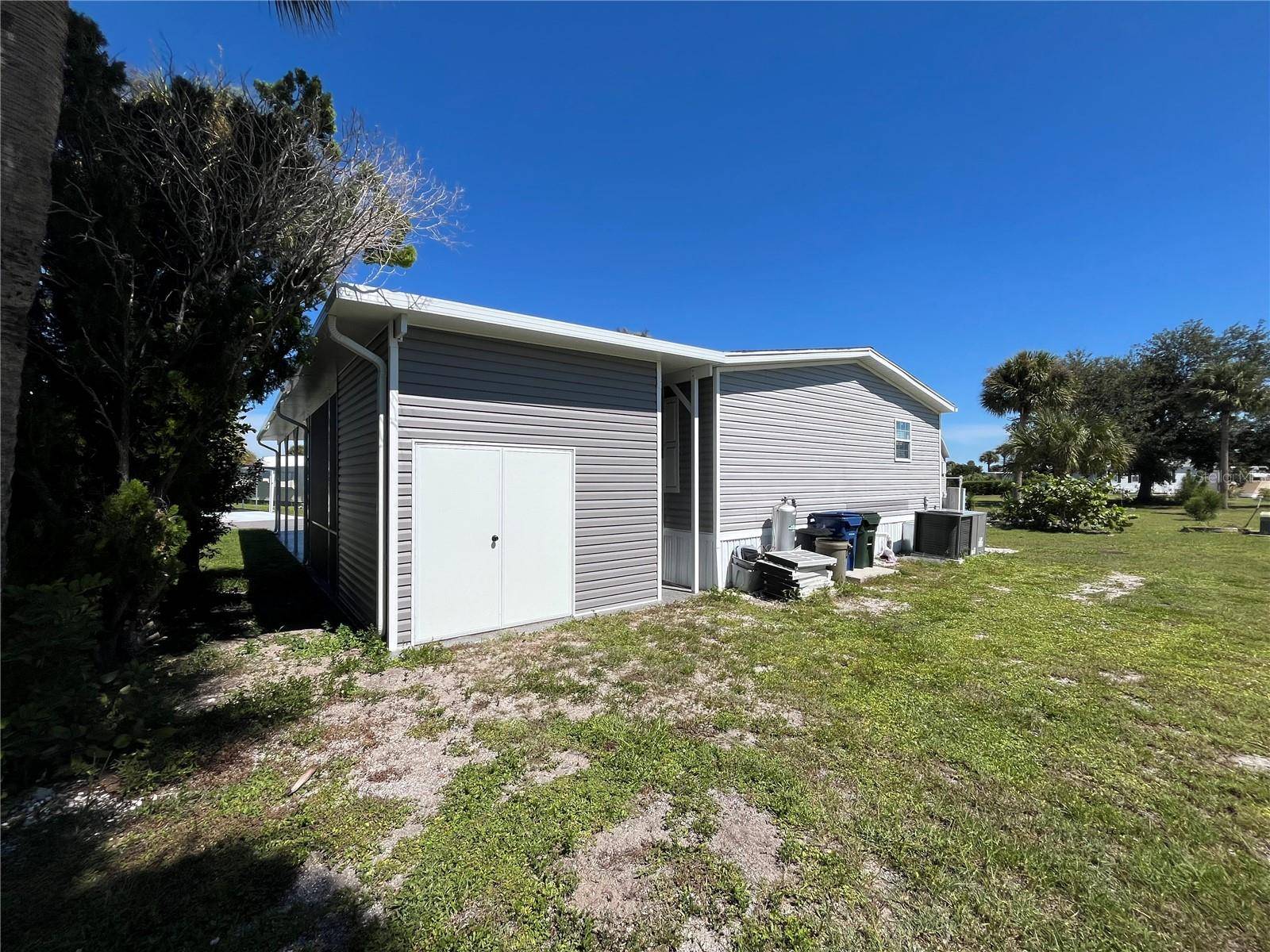 214 COMO DR, Venice, FL 34285
