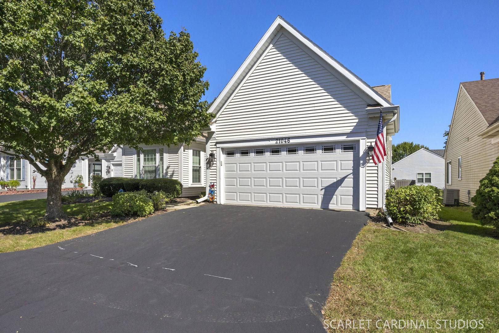 21046 W Walnut LN, Plainfield, IL 60544