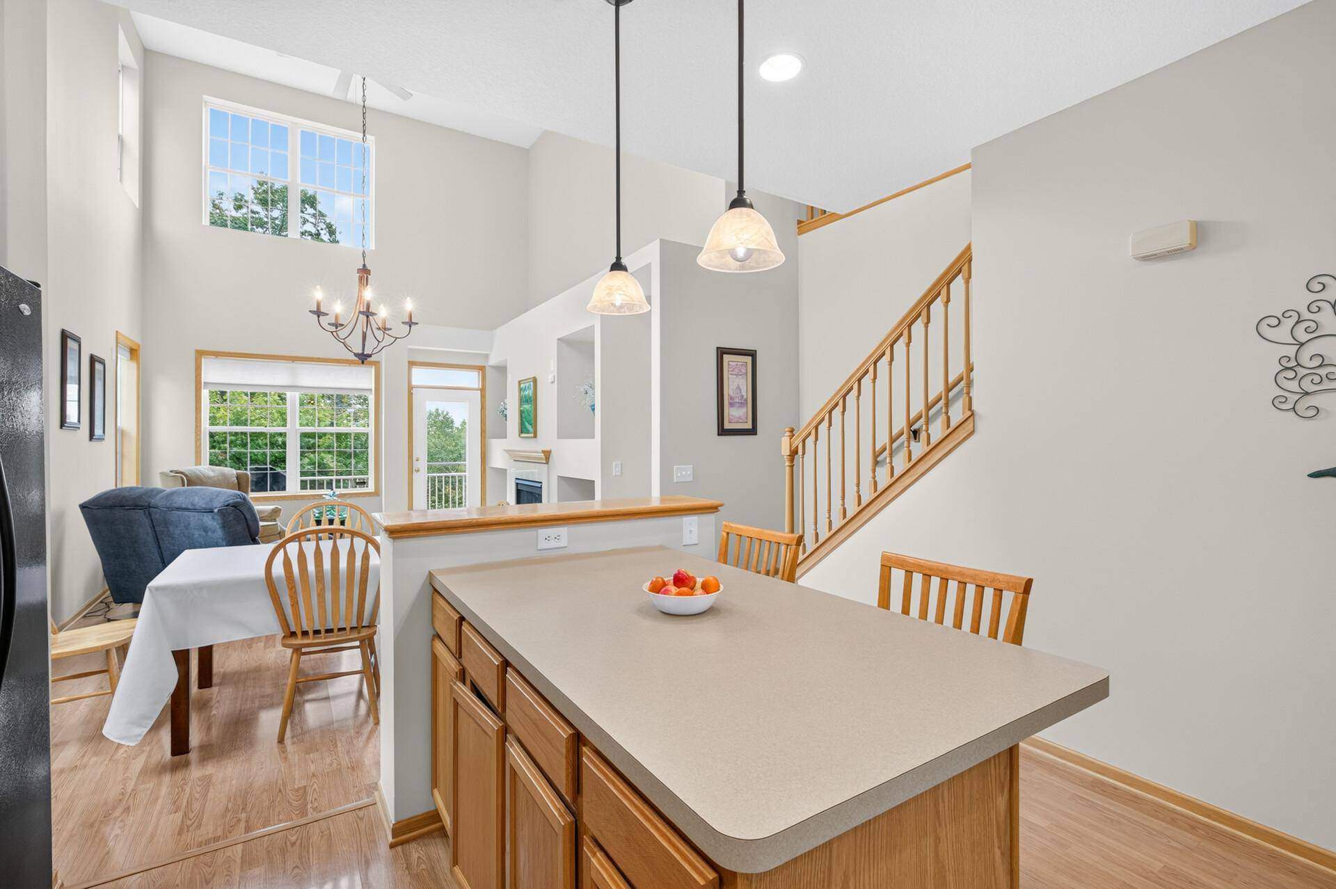 18057 Kindred CT, Lakeville, MN 55044