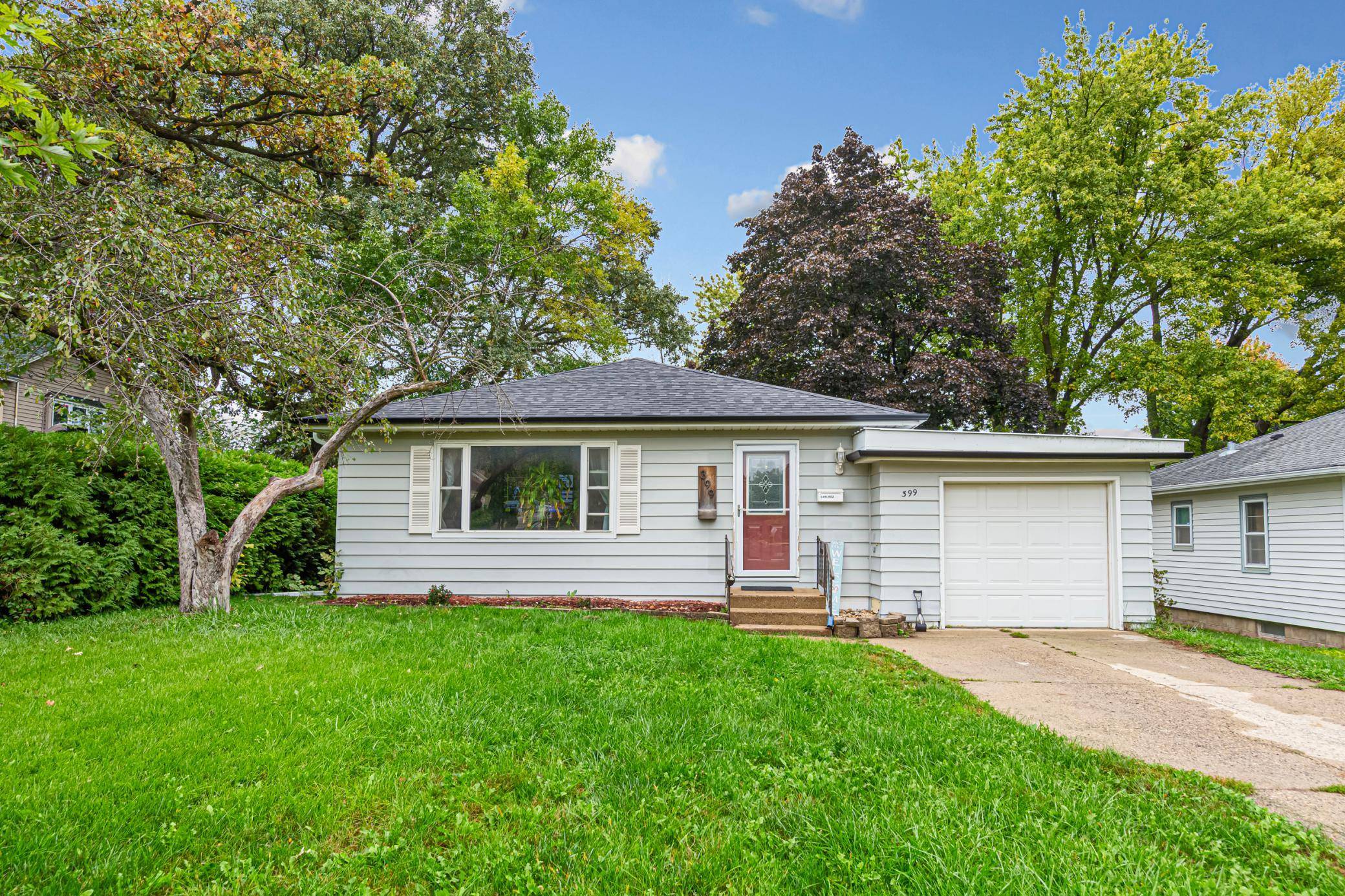 399 E Hawthorne ST, Albert Lea, MN 56007