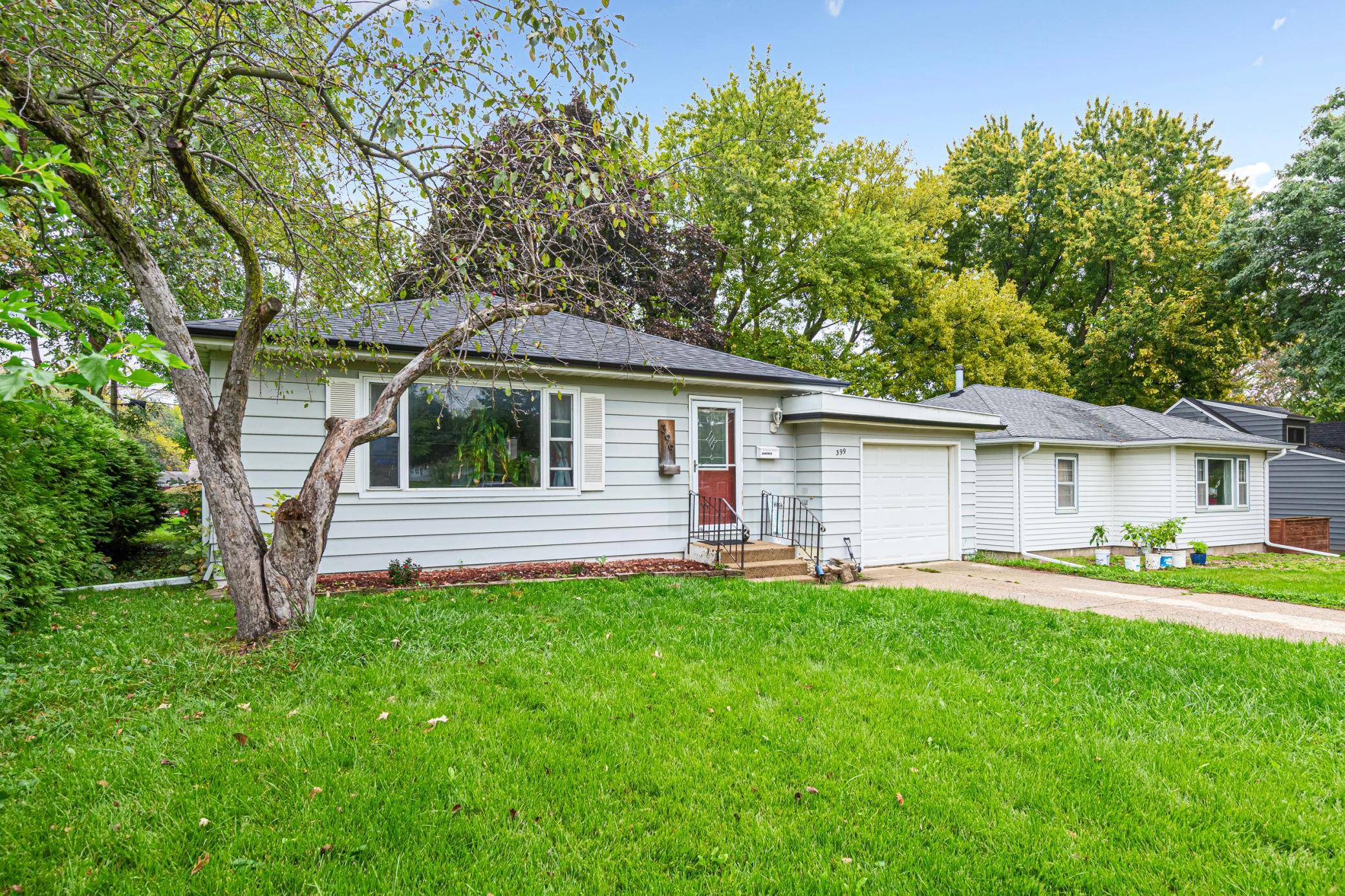 399 E Hawthorne ST, Albert Lea, MN 56007