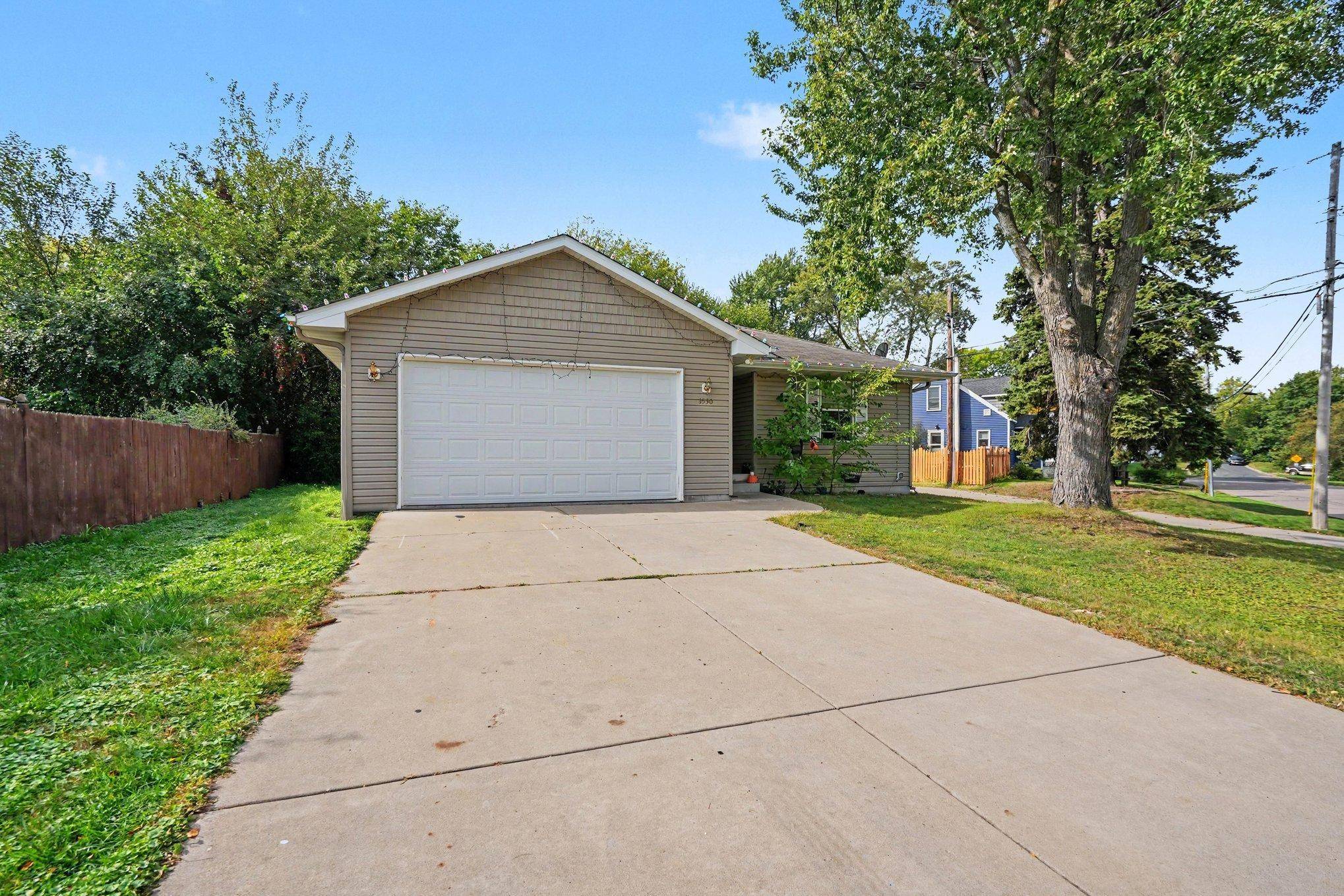 1550 41st AVE NE, Columbia Heights, MN 55421